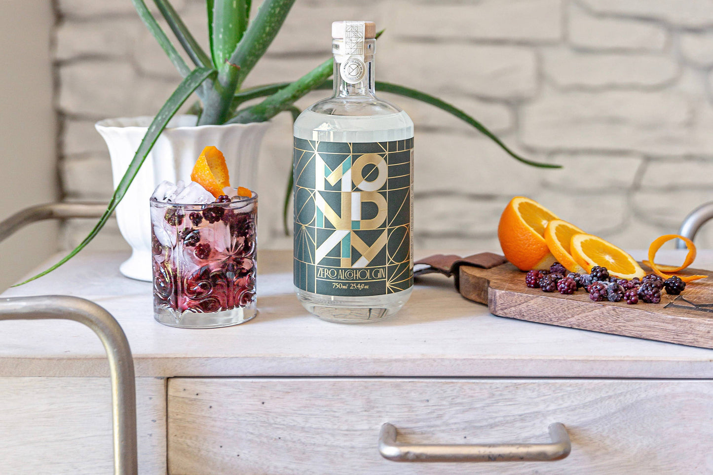 Monday Gin (21+), 750mL/25.4floz