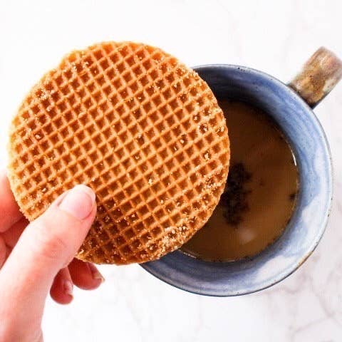Finger Licking Dutch Stroopwafel (*EDWN), 60g/2.1oz